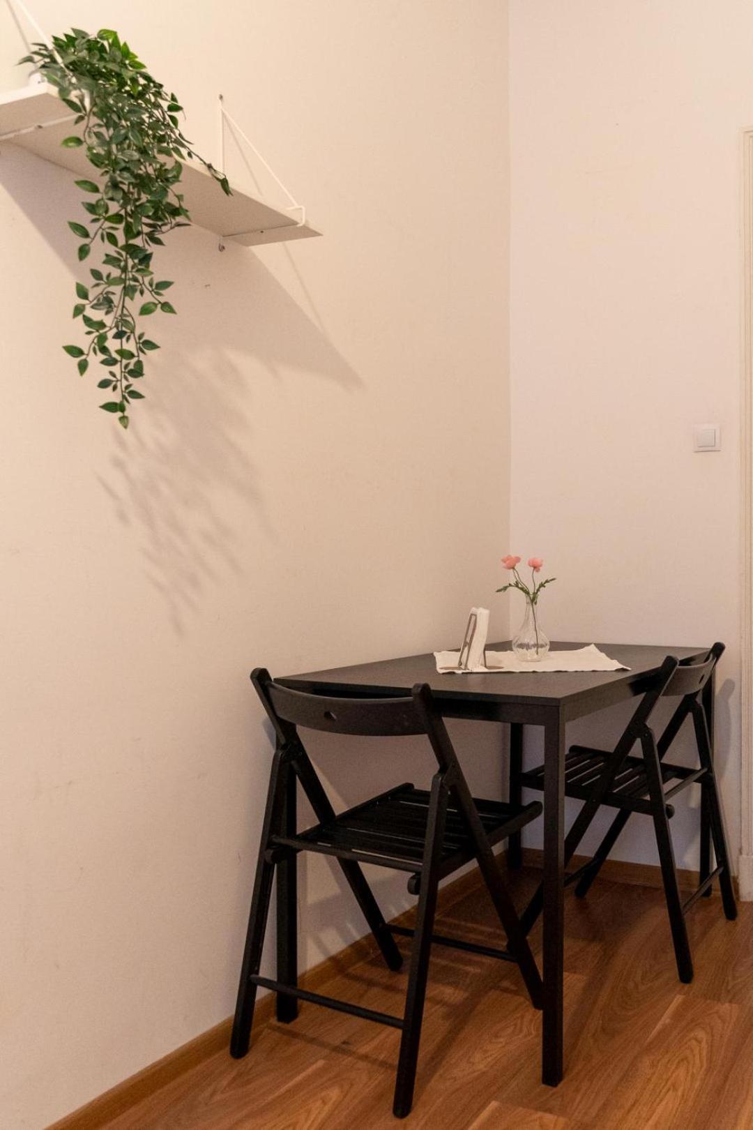 Hostel Spoko Na Trzebnickiej - Blisko Centrum - By Spaceapart